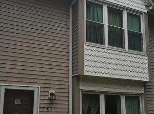 194 Stratford Pl, Lakewood, NJ 08701