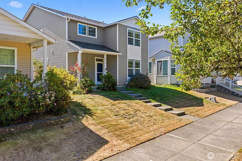 2nd image of 8419 15th Avenue SE