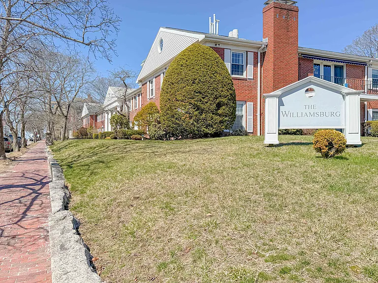 173 Pine St #2P — Photo 44