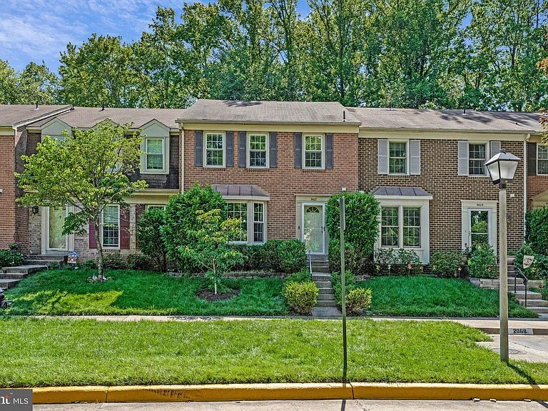 9607 Masterworks Dr — Photo 2