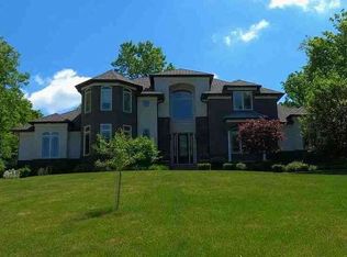 903 White Horse Trl, Hinckley, OH 44233