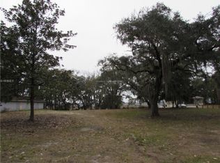 33 Meridian Rd, Beaufort, SC 29907