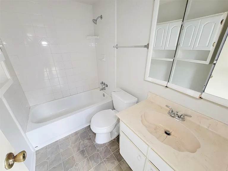 3020 Windchase Blvd — Photo 21