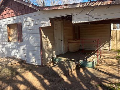 1507 N 5th St, Tahoka, TX 79373 | Zillow