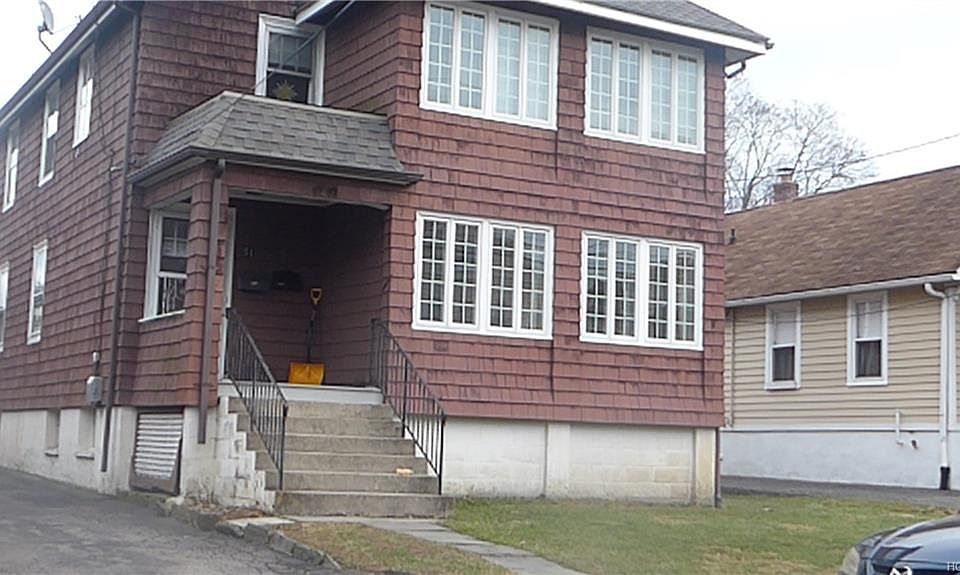 1st image of 51 Hillcrest Ave