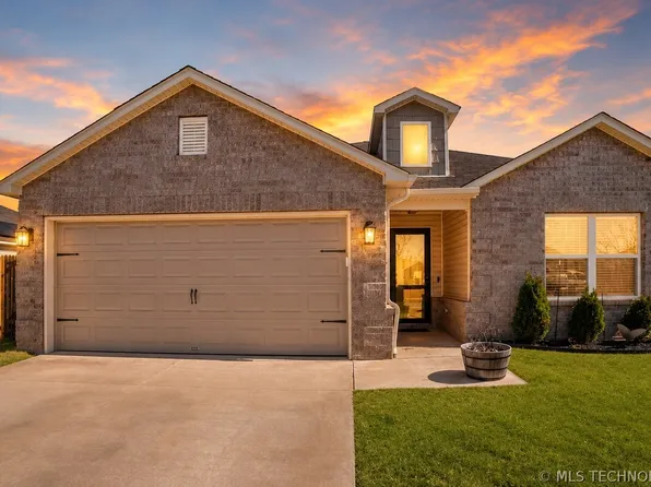 14303 N 73rd Ave E, Collinsville, OK 74021