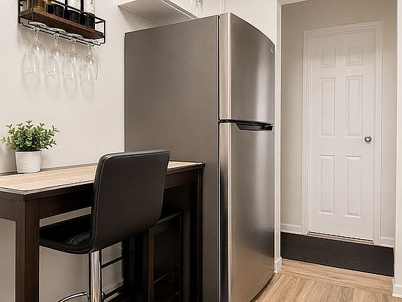 5th image of 84-70 129th St APT 4U
