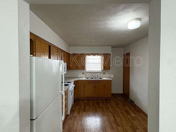 3rd image of 11709 E Winner Rd