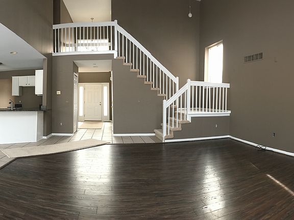 Stunning 2 story open plan