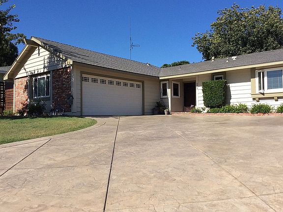 3rd image of 429 N Steckel Dr