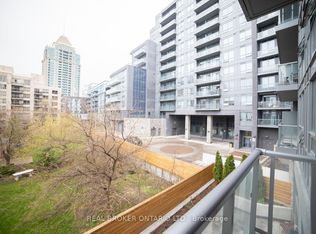 7 Kenaston Gdns #123, Toronto, ON M2K 1G7