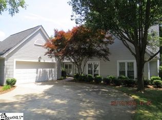 120 Forest Lake Dr, Simpsonville, SC 29681
