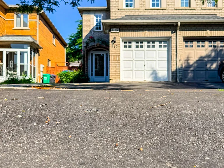 717 Mirage Pl — Photo 28