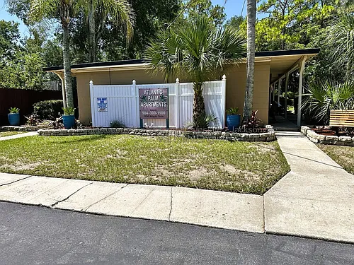 10342 Atlantic Cir #4 Photo 1