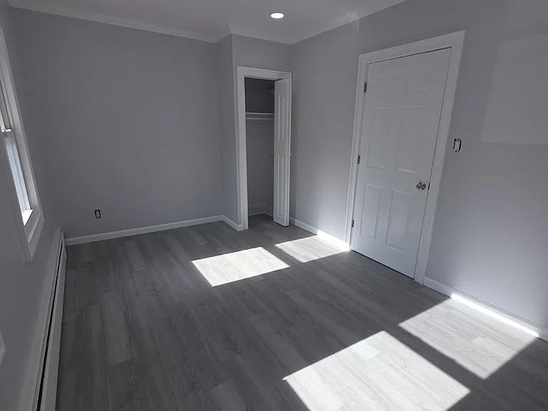 3230 Lexington Ave #13 — Photo 7