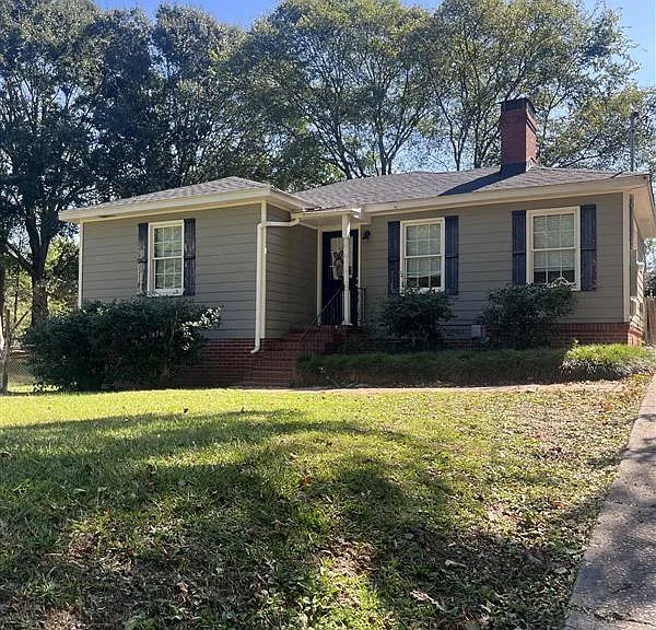 168 Etowah Dr — Photo 1