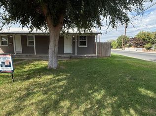 1217 N Stevenson St #1217, Visalia, CA 93291