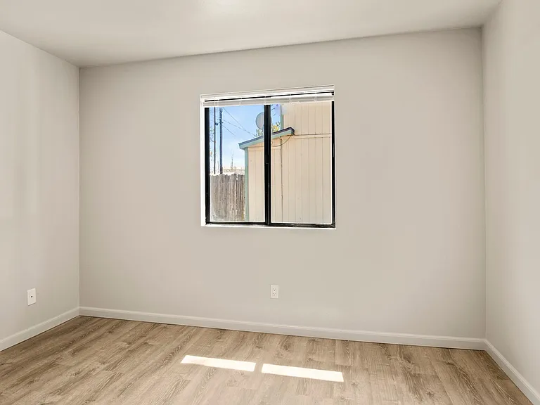 1230 S Lone Tree Rd #A — Photo 12