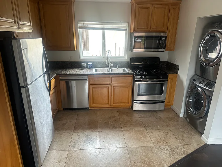 3024 Olive St — Photo 3