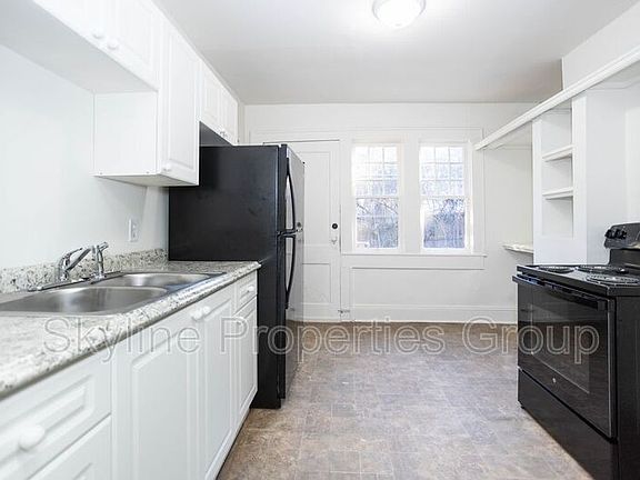 3rd image of 89 Atlanta St SE APT 19