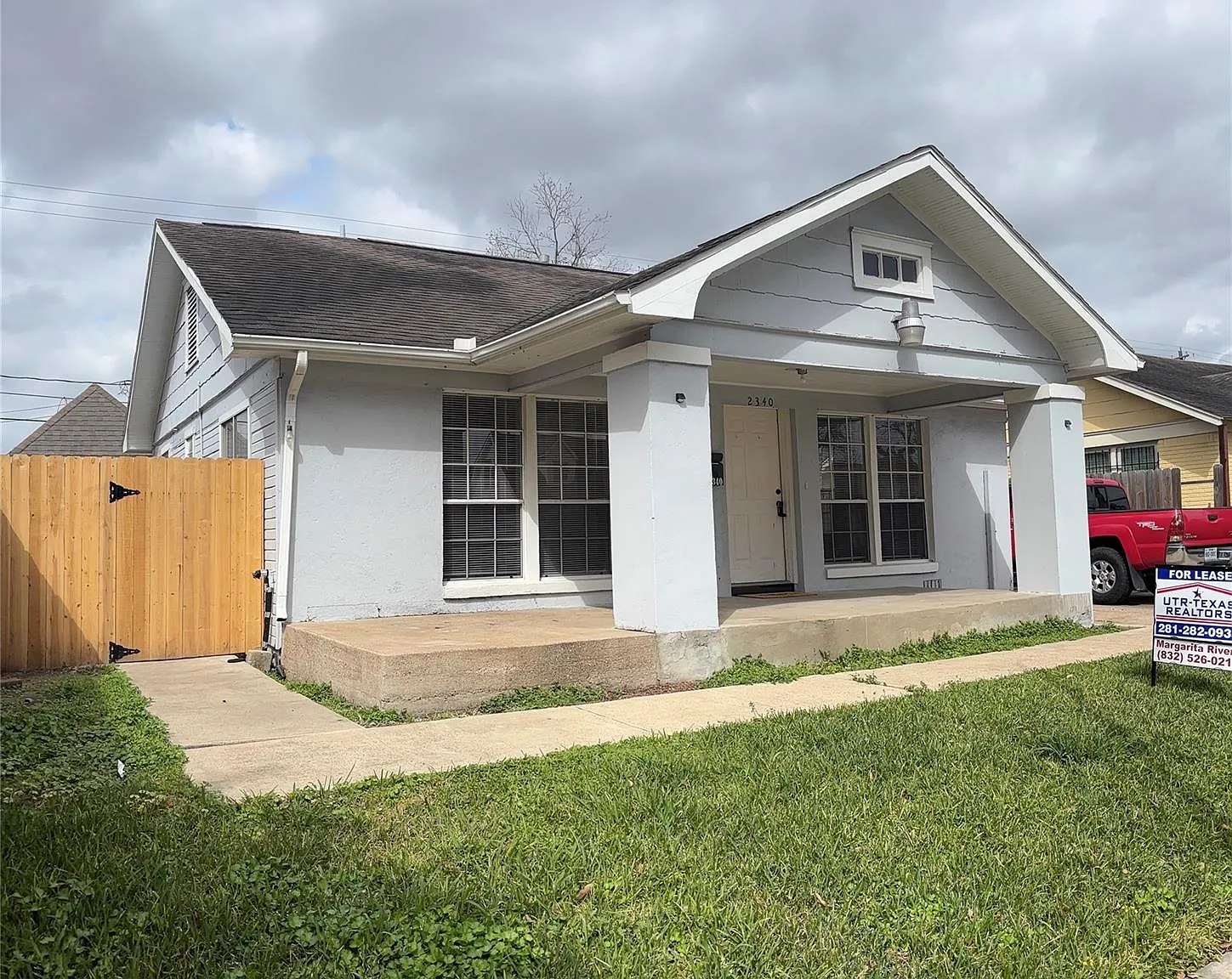 2 bed, 1.0 bath, 961 sqft, $1,400 — Photo 1