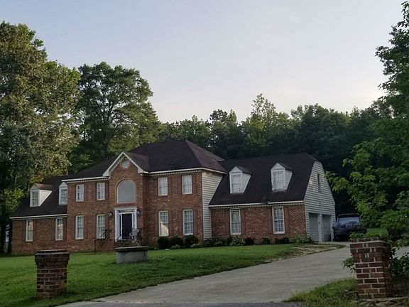 2nd image of 4000 Three Foxes Dr