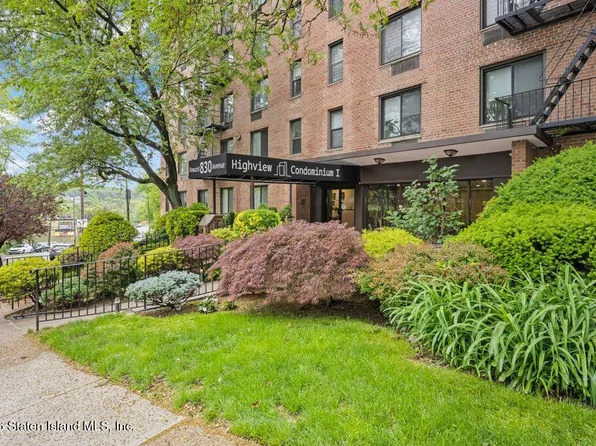 830 Howard Ave APT 3H, Staten Island, NY 10301