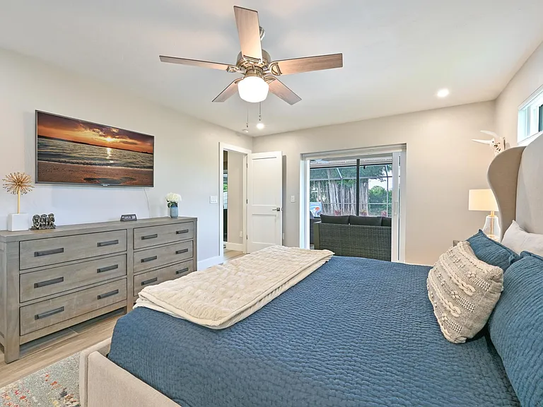 2305 Kings Lake Blvd — Photo 11