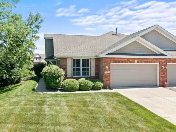 9101 W 107th Lane St, John, IN 46373