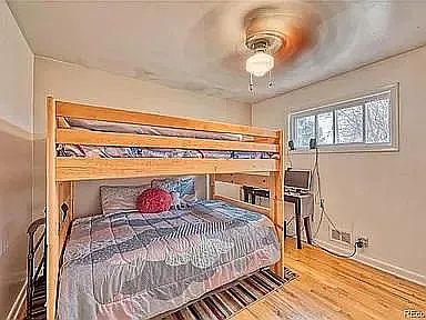 3rd image of 188 E 109th Pl