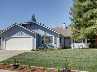 6383 Helens Ct, Loomis, CA 95650
