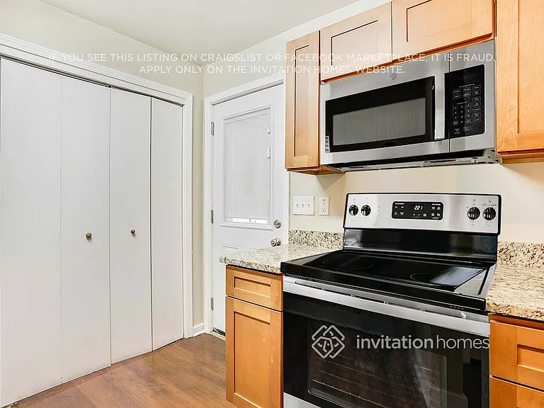 2284 Headland Dr — Photo 7