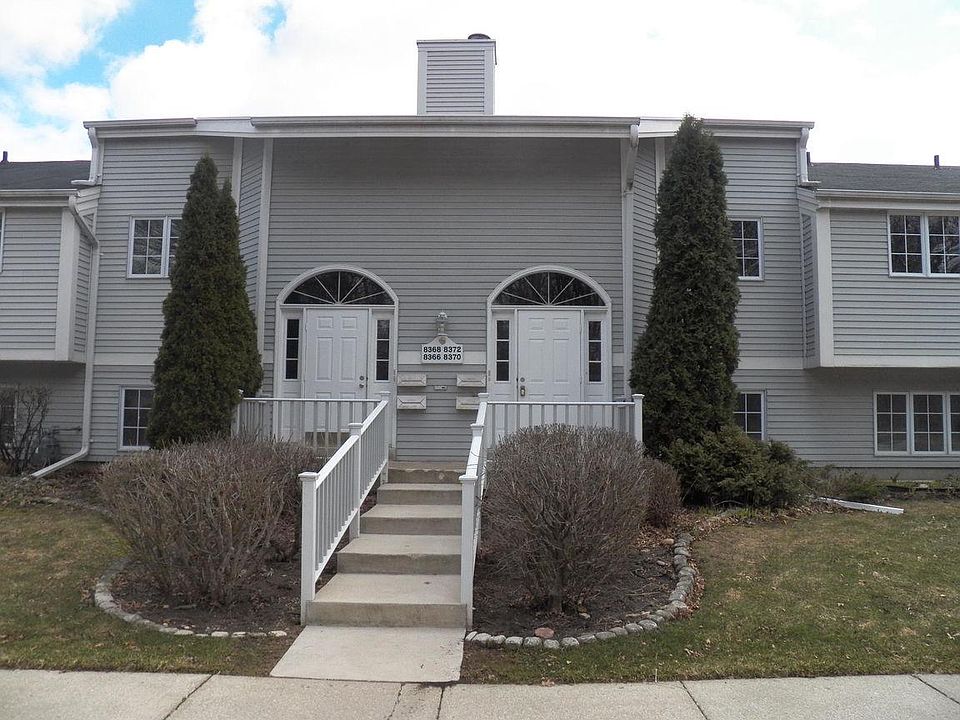 8372 S Tuckaway Shores Dr Franklin, WI, 53132 Apartments for Rent