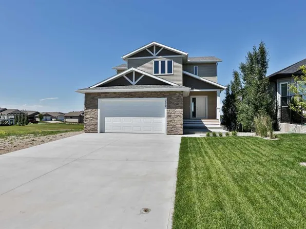 714 S Fairways Dr, Vulcan, AB T0L 2B0
