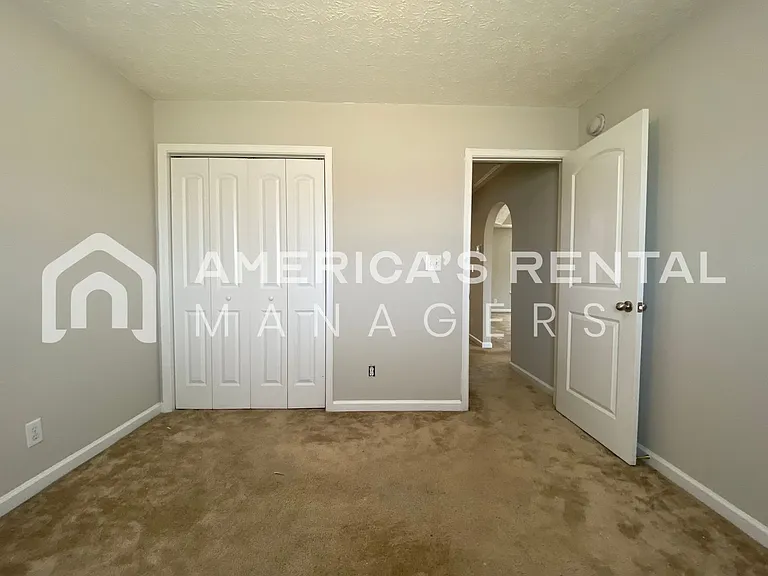 5773 Hammermill Loop — Photo 36