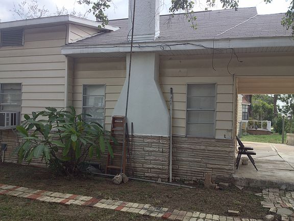 5th image of 1014 E Saint Marie Dr