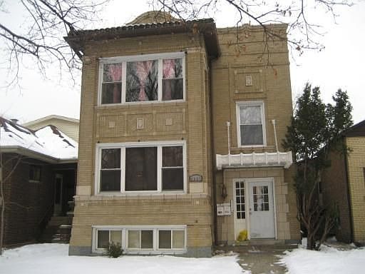 1st image of 6625 N Maplewood Ave #2