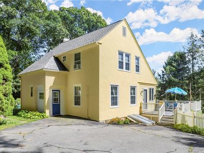 1424 Middlebury Rd, Middlebury, CT, 06762