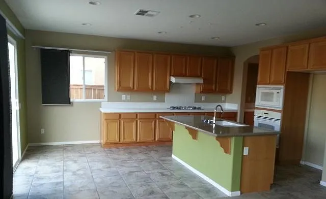 33874 Pegase Ct — Photo 7