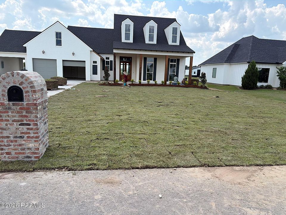 1st image of 183 Cypress Bend Rd
