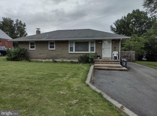 411 N Mount Joy St, Elizabethtown, PA 17022