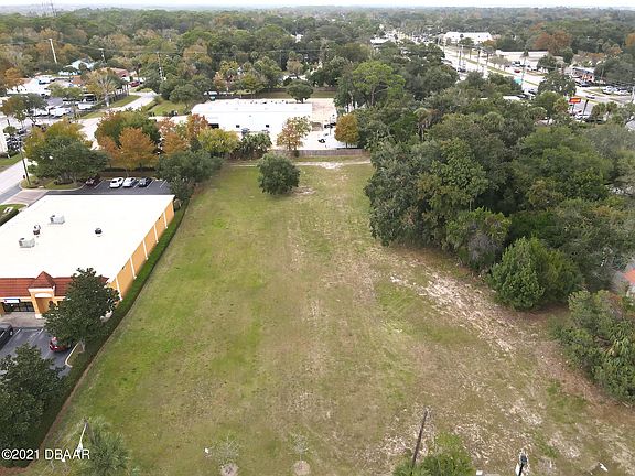 3rd image of 259 W Granada Blvd