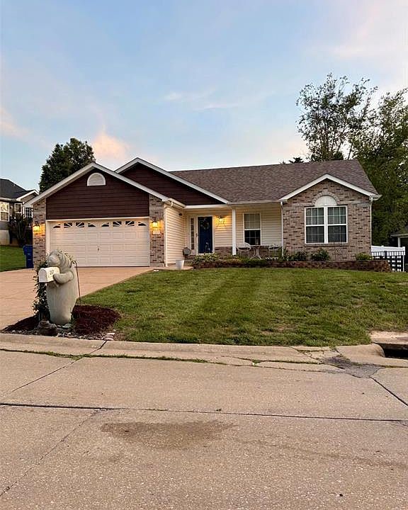 1st image of 207 Gran Vista Dr