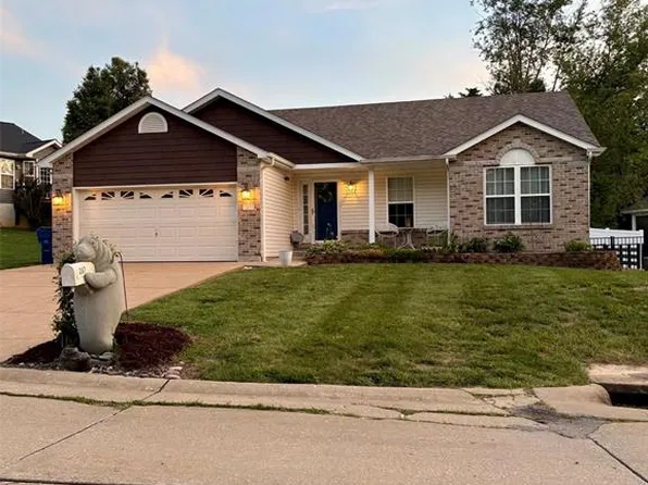 207 Gran Vista Dr, Festus, MO 63028