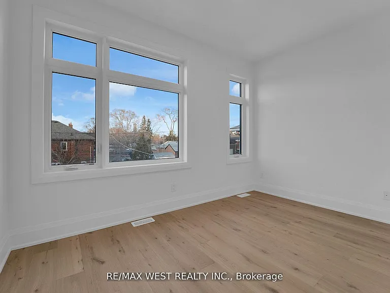 521 Saint Johns Rd #UPPER — Photo 20