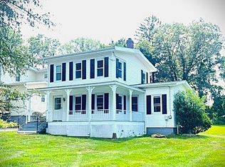 147 S Plank Rd, Newburgh, NY 12550
