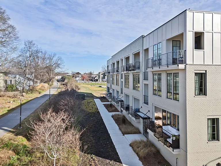 131 Stein Steel St #3 — Photo 15