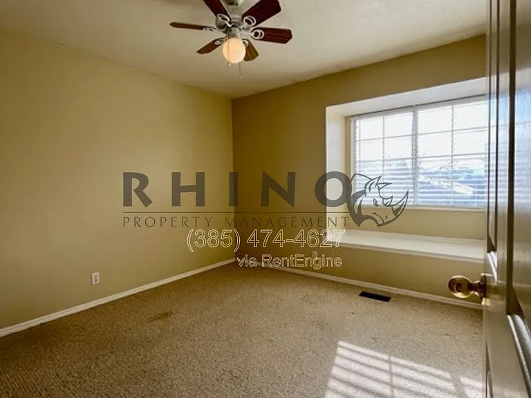 10319 S Ashley Park Dr — Photo 10