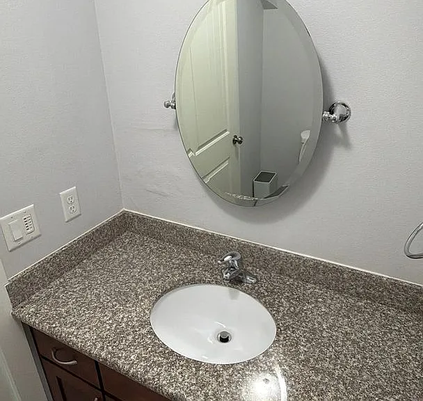 103 W Bishop Way — Photo 12