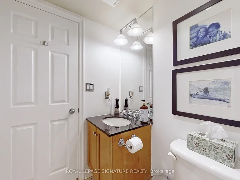 6 Wellesley Pl #42 — Photo 13